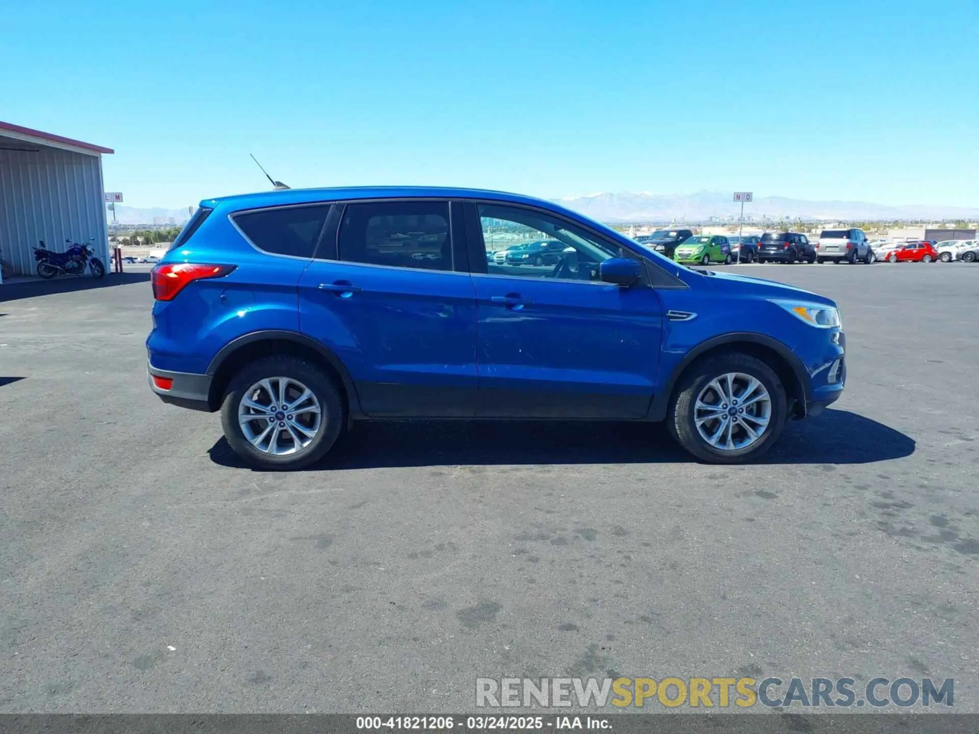 13 Photograph of a damaged car 1FMCU9GD8KUB15659 FORD ESCAPE 2019