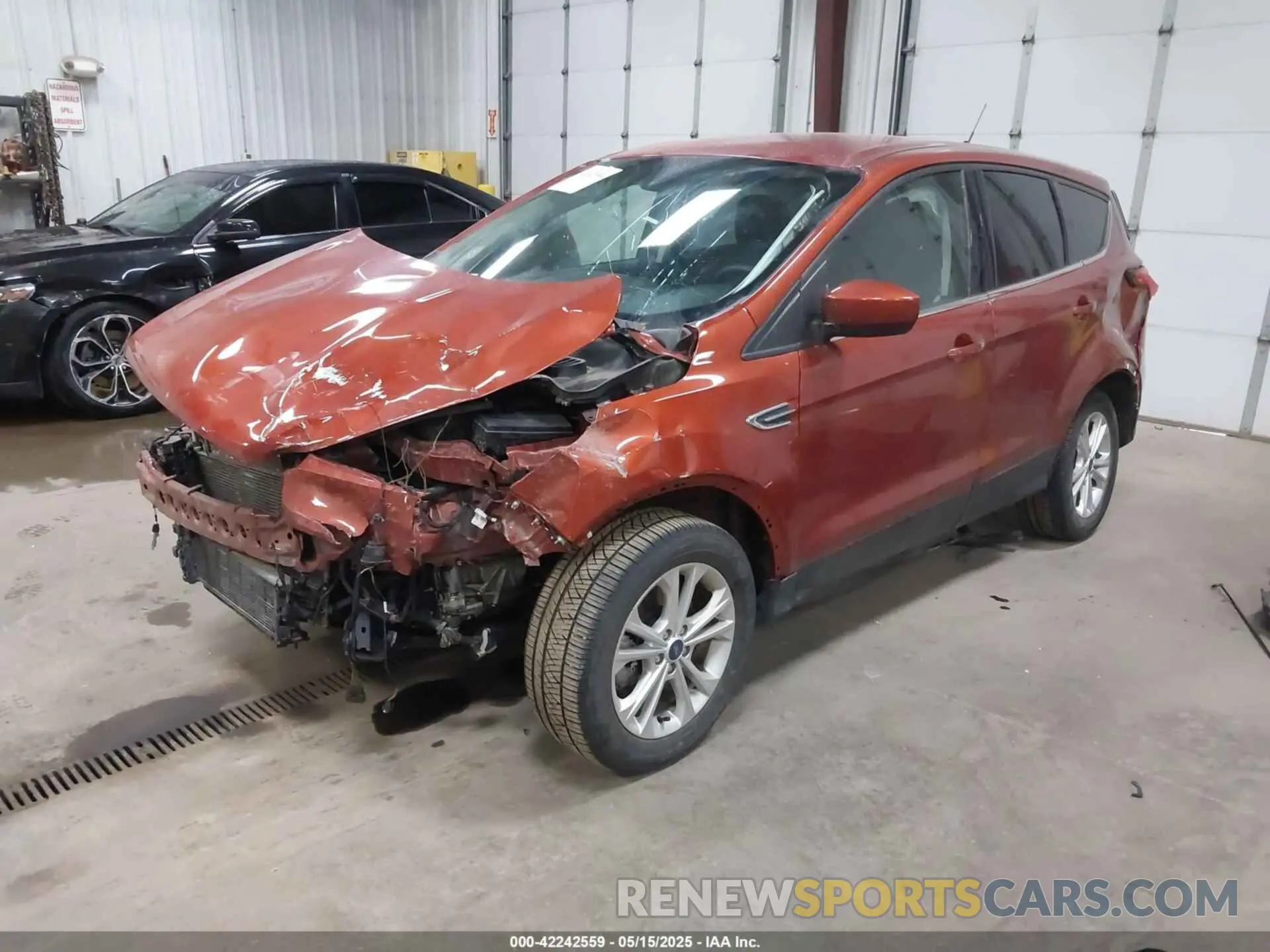 2 Photograph of a damaged car 1FMCU9GD8KUB27830 FORD ESCAPE 2019
