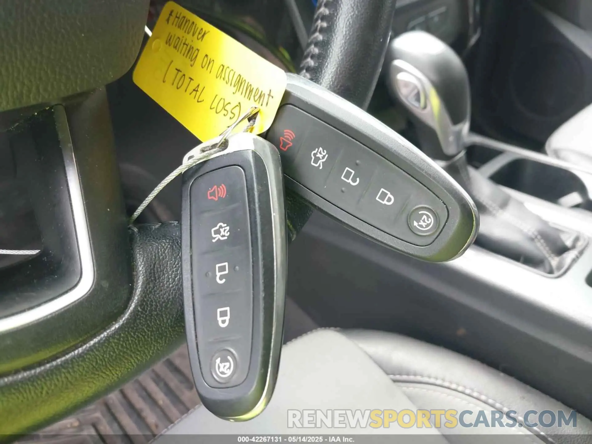 11 Photograph of a damaged car 1FMCU9GD8KUB42375 FORD ESCAPE 2019