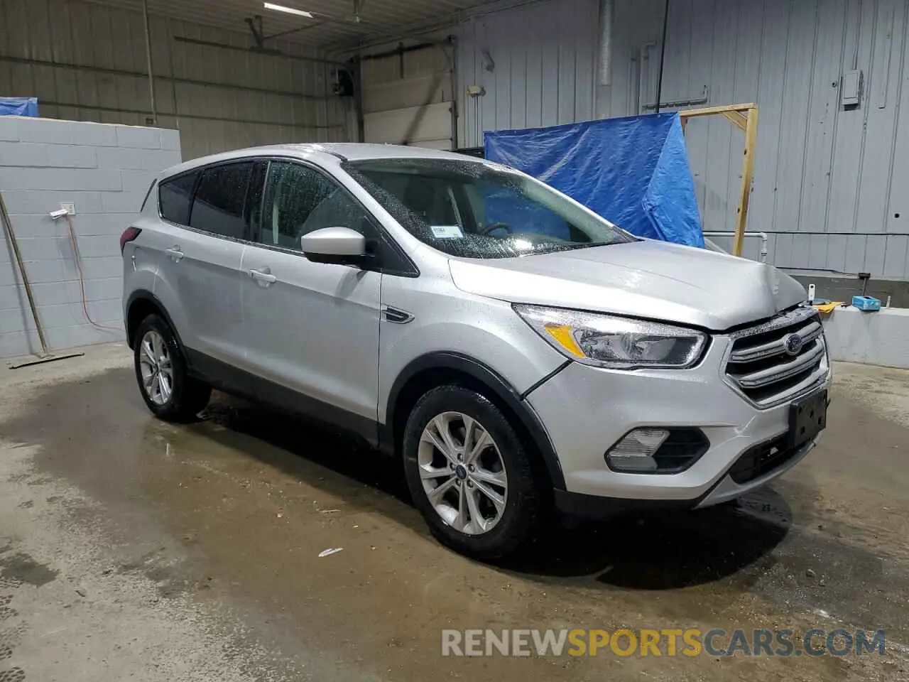 4 Photograph of a damaged car 1FMCU9GD8KUB44577 FORD ESCAPE 2019