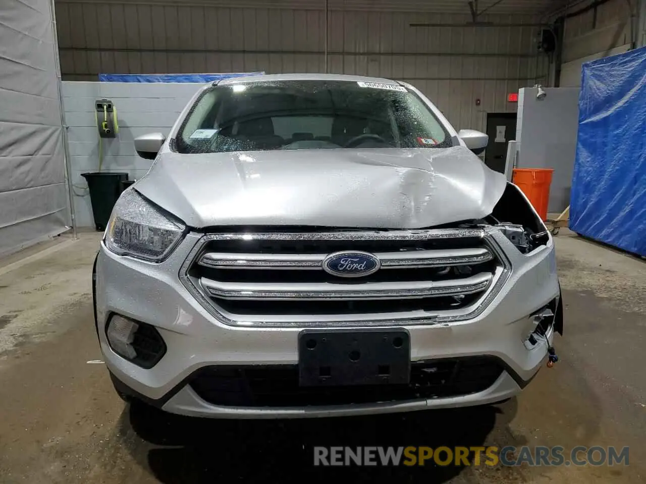 5 Photograph of a damaged car 1FMCU9GD8KUB44577 FORD ESCAPE 2019