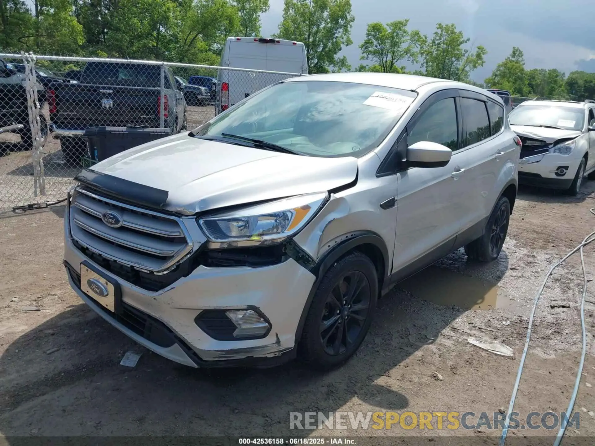 2 Photograph of a damaged car 1FMCU9GD8KUB52436 FORD ESCAPE 2019