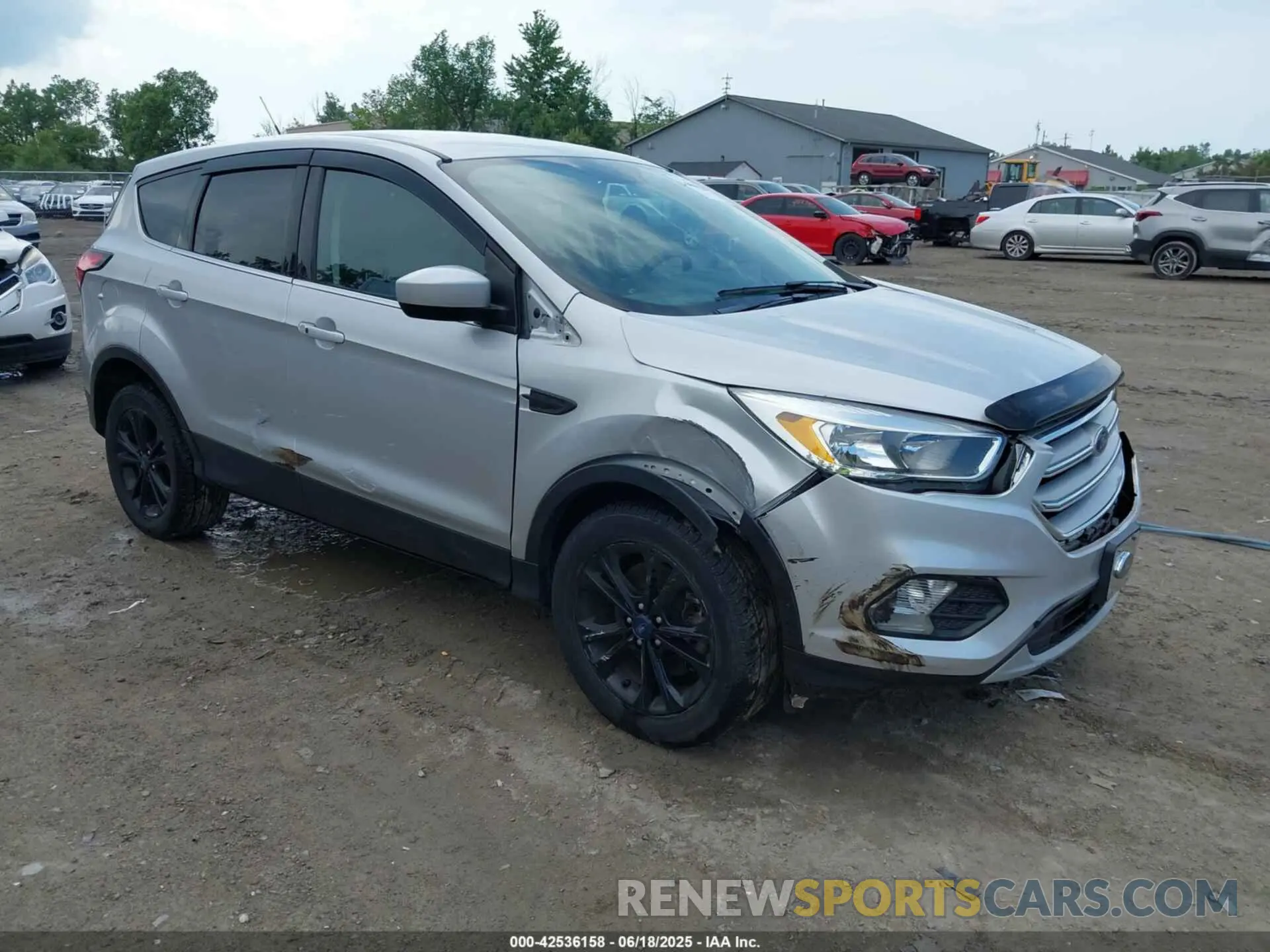 6 Photograph of a damaged car 1FMCU9GD8KUB52436 FORD ESCAPE 2019