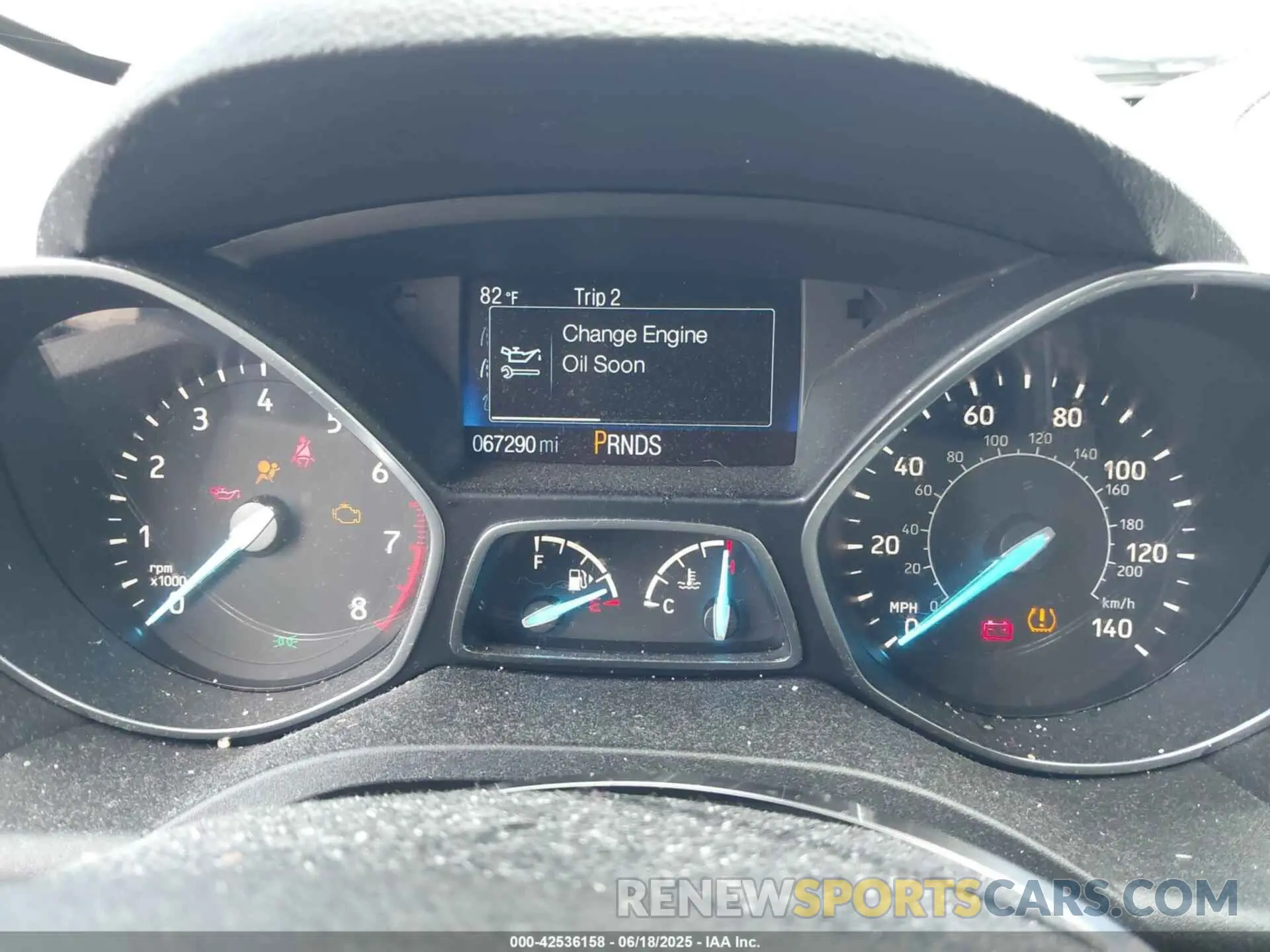 7 Photograph of a damaged car 1FMCU9GD8KUB52436 FORD ESCAPE 2019
