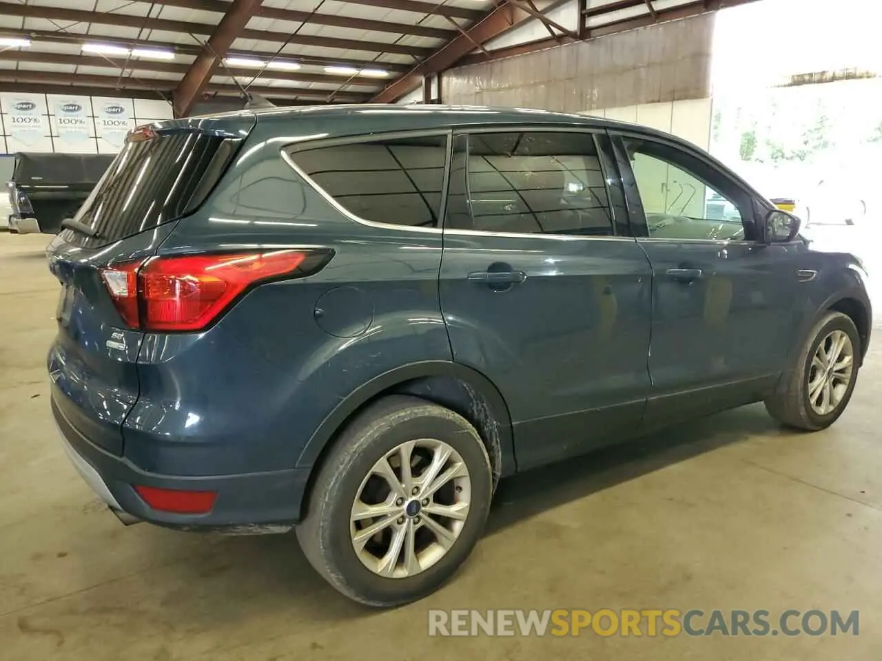 3 Photograph of a damaged car 1FMCU9GD8KUB84044 FORD ESCAPE 2019