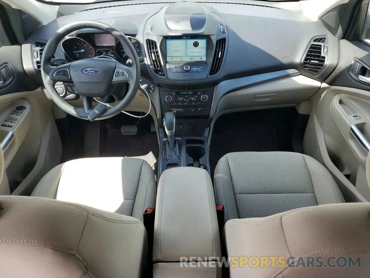 8 Photograph of a damaged car 1FMCU9GD8KUB91172 FORD ESCAPE 2019