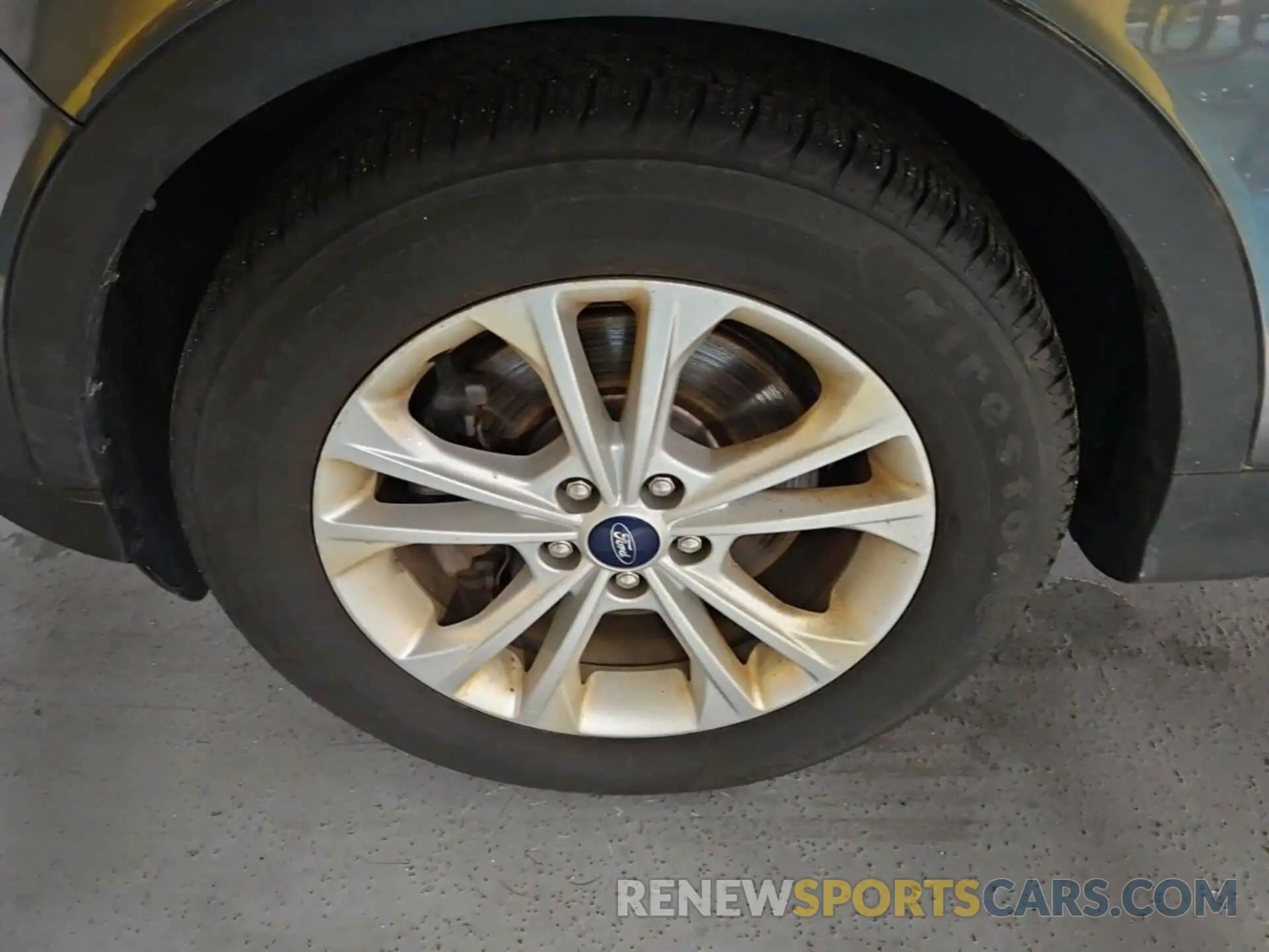 19 Photograph of a damaged car 1FMCU9GD8KUC07497 FORD ESCAPE 2019