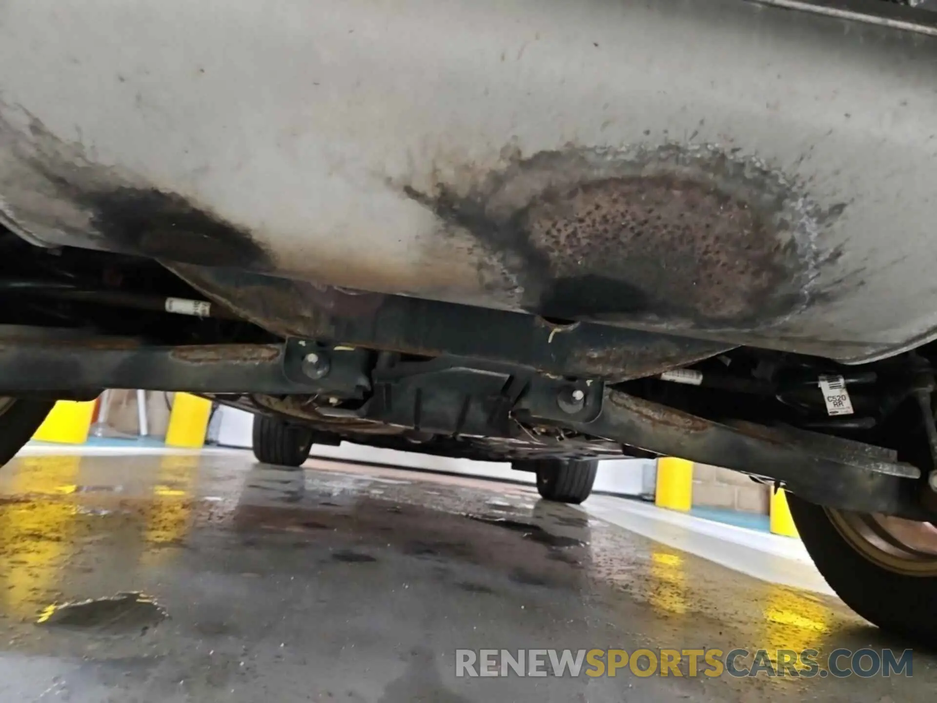 36 Photograph of a damaged car 1FMCU9GD8KUC07497 FORD ESCAPE 2019