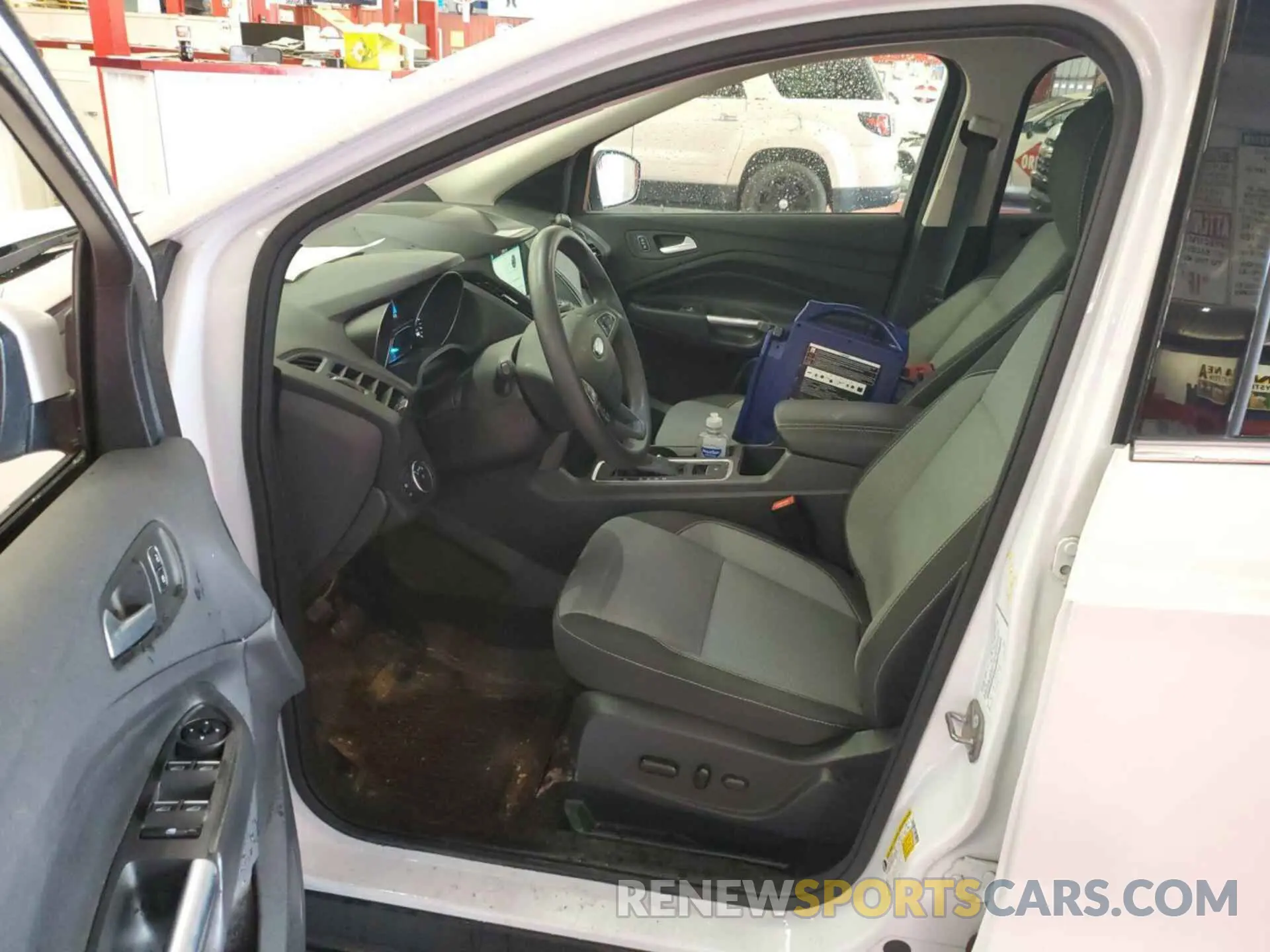 14 Photograph of a damaged car 1FMCU9GD8KUC07726 FORD ESCAPE 2019