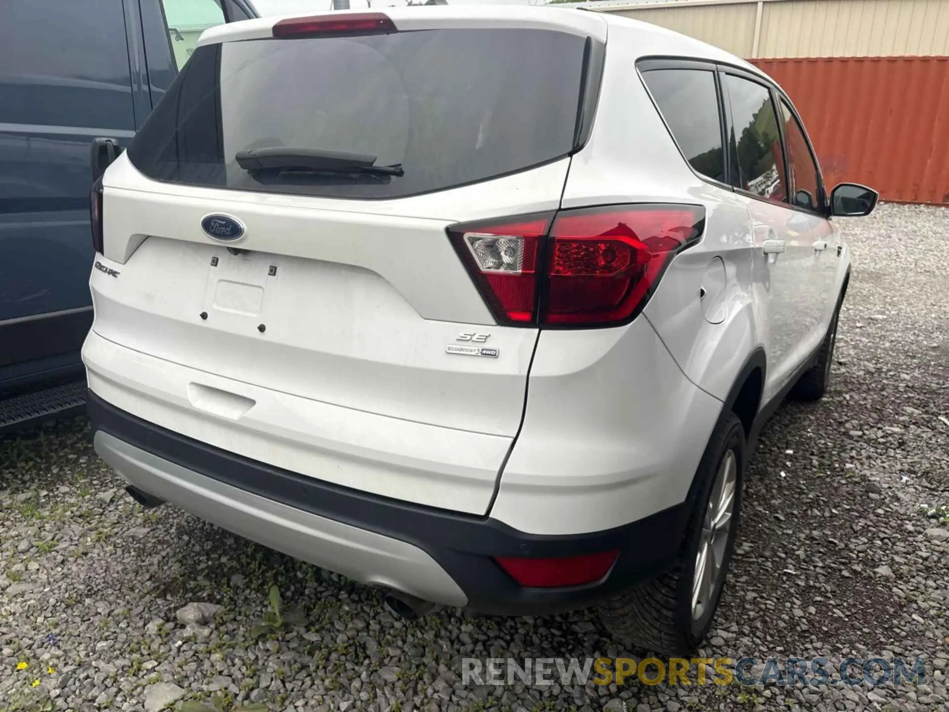 6 Photograph of a damaged car 1FMCU9GD8KUC07726 FORD ESCAPE 2019
