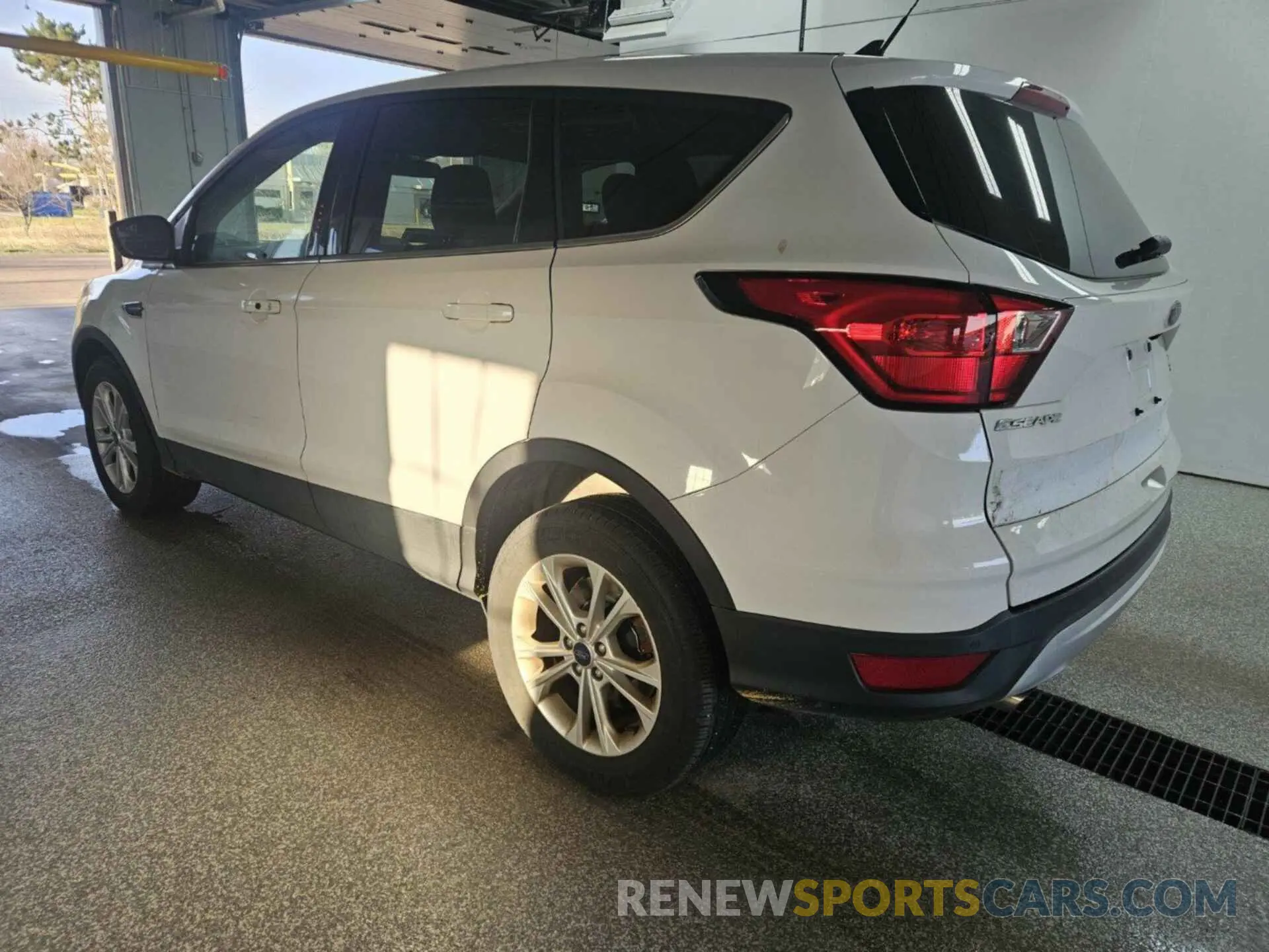 12 Photograph of a damaged car 1FMCU9GD8KUC07788 FORD ESCAPE 2019