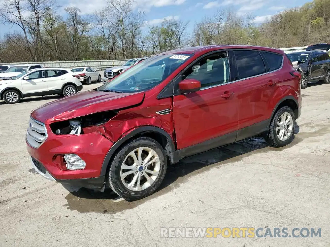 1 Photograph of a damaged car 1FMCU9GD8KUC49085 FORD ESCAPE 2019