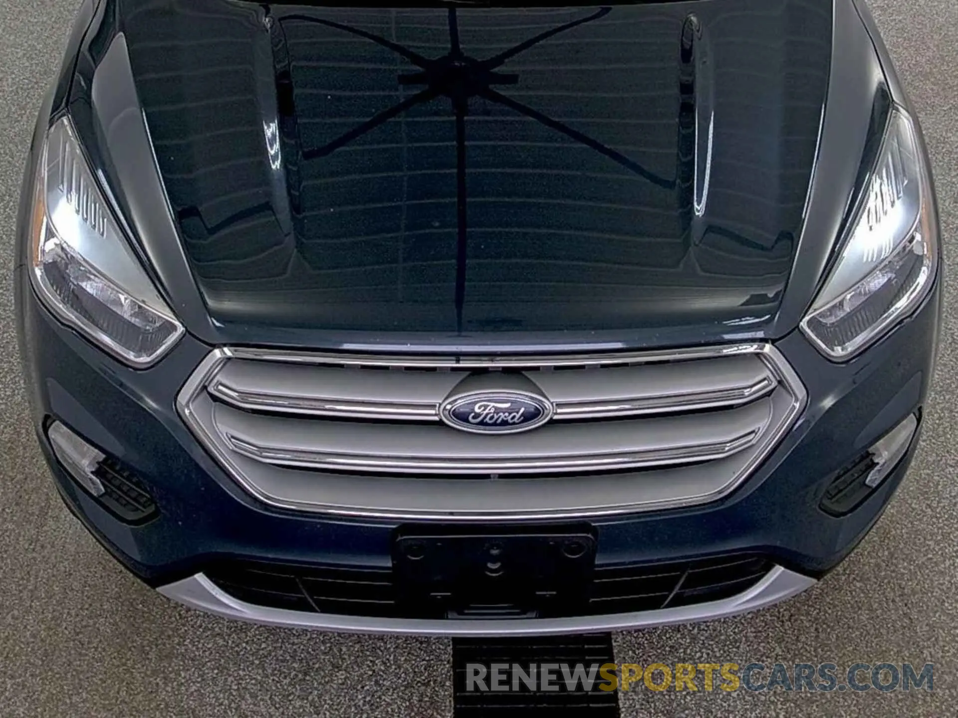 24 Photograph of a damaged car 1FMCU9GD9KUA54757 FORD ESCAPE 2019