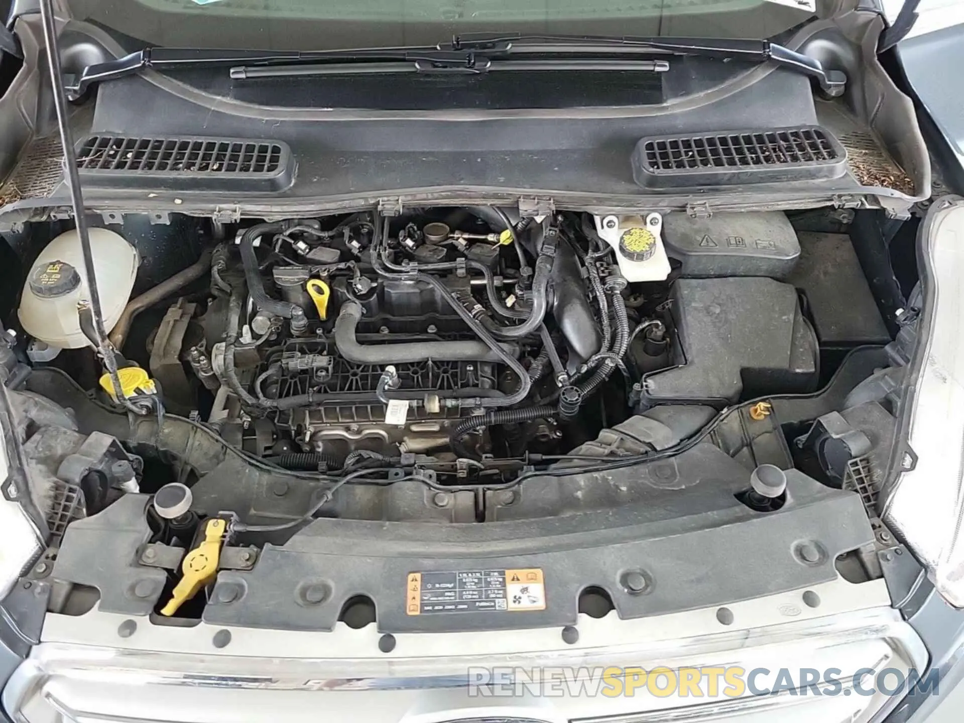 6 Photograph of a damaged car 1FMCU9GD9KUA54757 FORD ESCAPE 2019