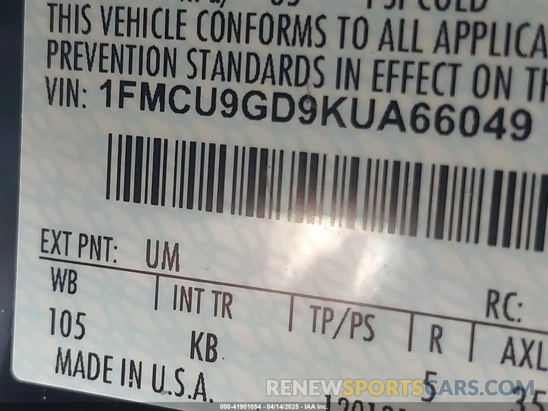 9 Photograph of a damaged car 1FMCU9GD9KUA66049 FORD ESCAPE 2019