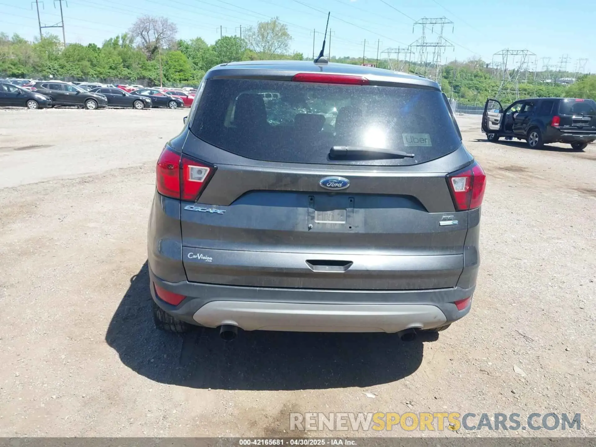 16 Photograph of a damaged car 1FMCU9GD9KUA70330 FORD ESCAPE 2019