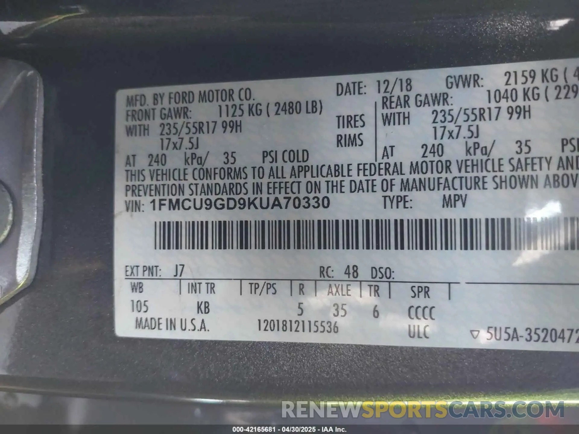 9 Photograph of a damaged car 1FMCU9GD9KUA70330 FORD ESCAPE 2019