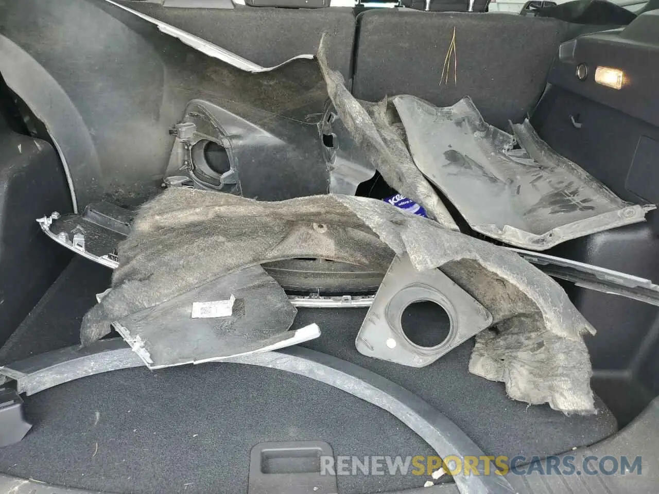 13 Photograph of a damaged car 1FMCU9GD9KUA84311 FORD ESCAPE 2019