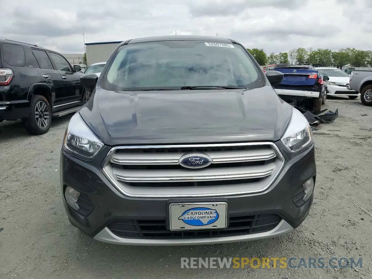 5 Photograph of a damaged car 1FMCU9GD9KUA84311 FORD ESCAPE 2019