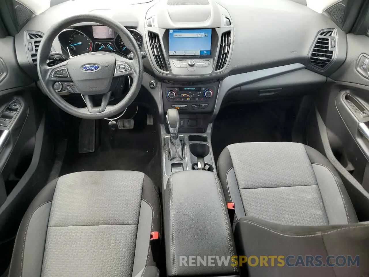 8 Photograph of a damaged car 1FMCU9GD9KUA84311 FORD ESCAPE 2019