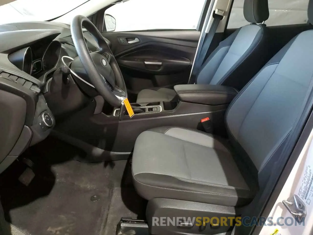 7 Photograph of a damaged car 1FMCU9GD9KUA94367 FORD ESCAPE 2019