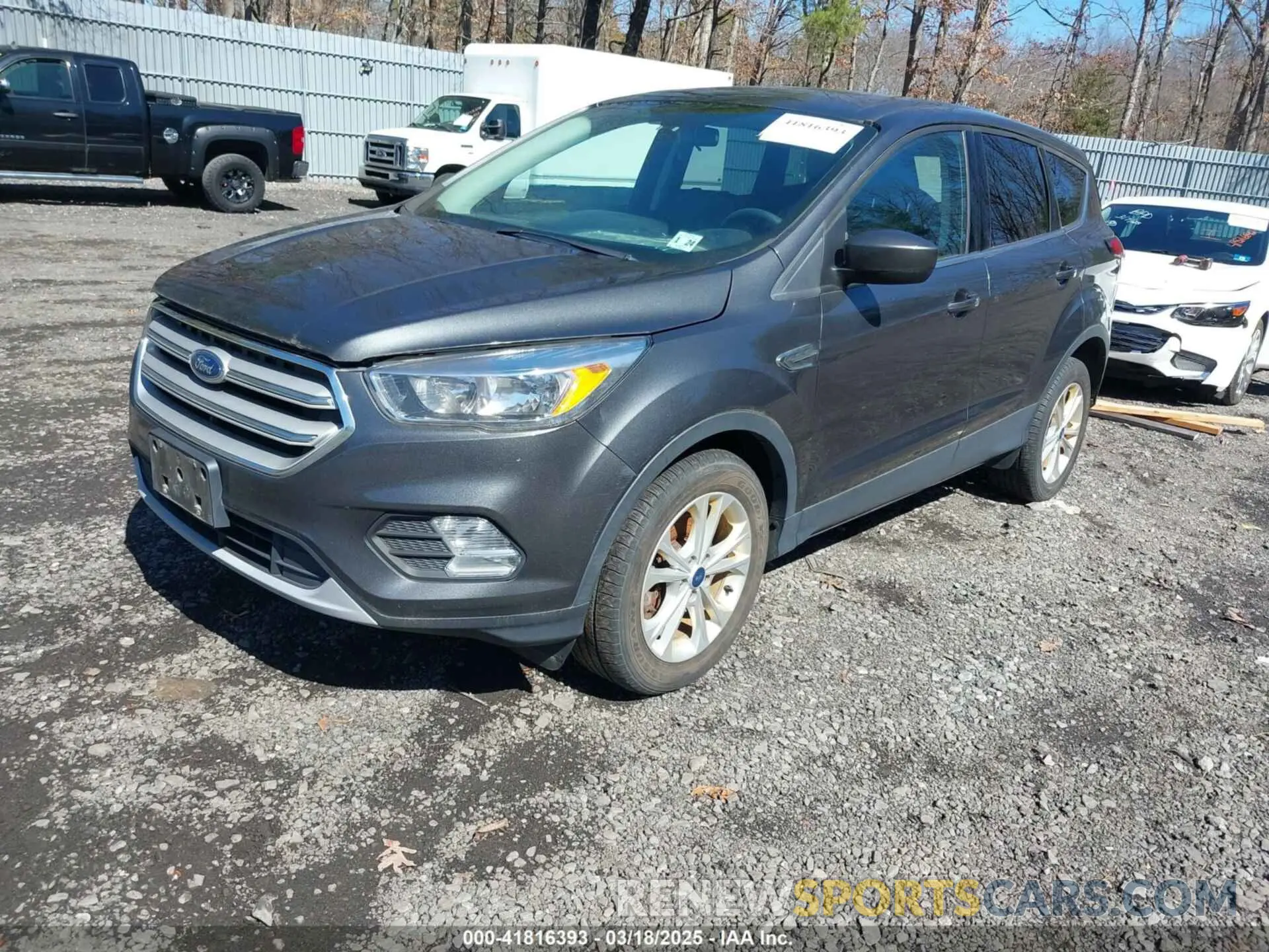 2 Photograph of a damaged car 1FMCU9GD9KUB11314 FORD ESCAPE 2019