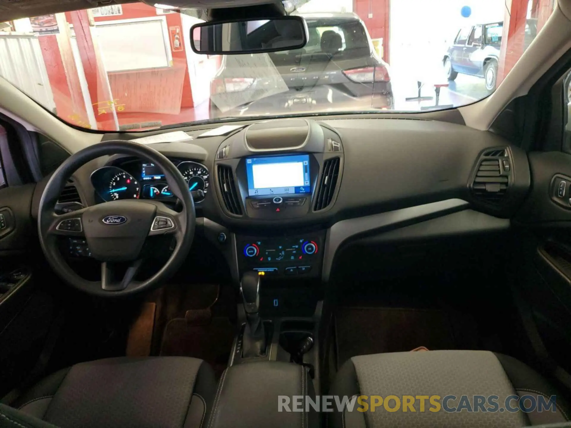 13 Photograph of a damaged car 1FMCU9GD9KUB11829 FORD ESCAPE 2019