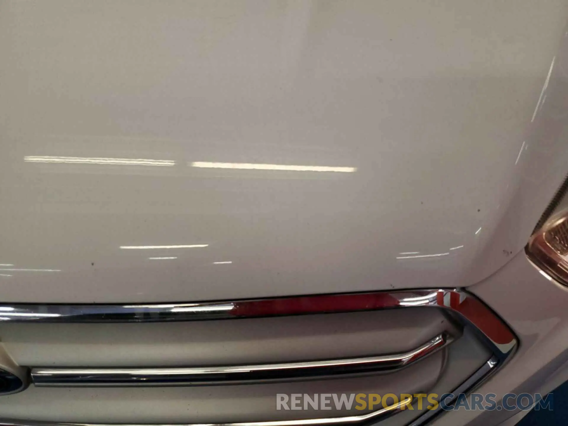 8 Photograph of a damaged car 1FMCU9GD9KUB11829 FORD ESCAPE 2019