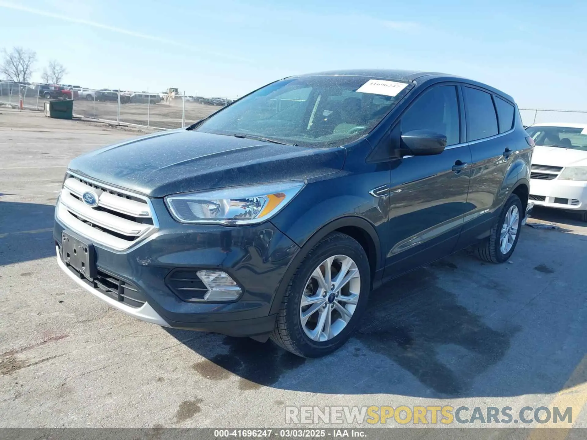 2 Photograph of a damaged car 1FMCU9GD9KUB14228 FORD ESCAPE 2019