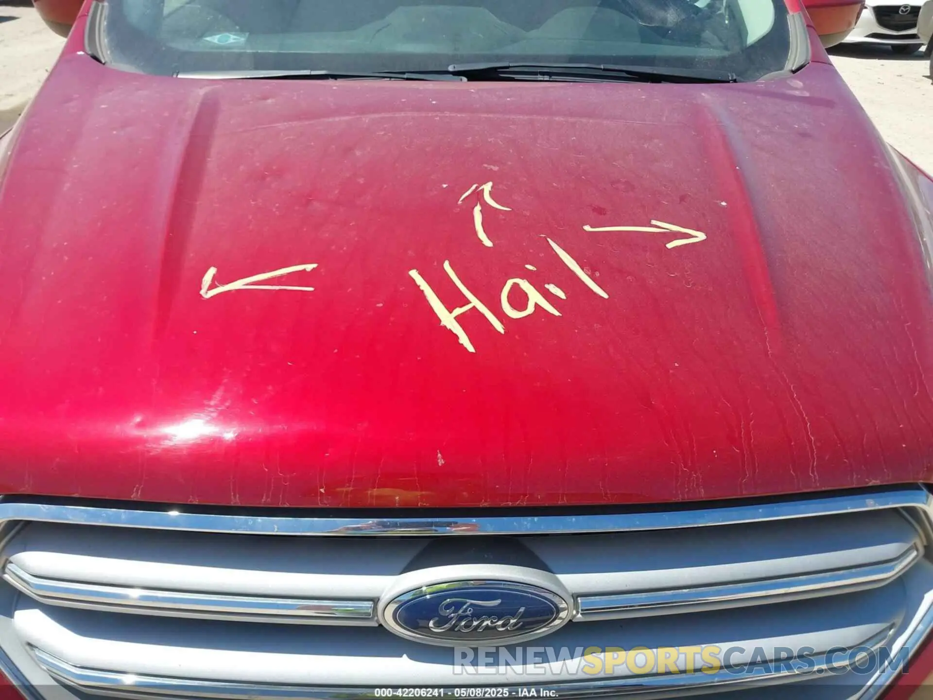 6 Photograph of a damaged car 1FMCU9GD9KUB22426 FORD ESCAPE 2019