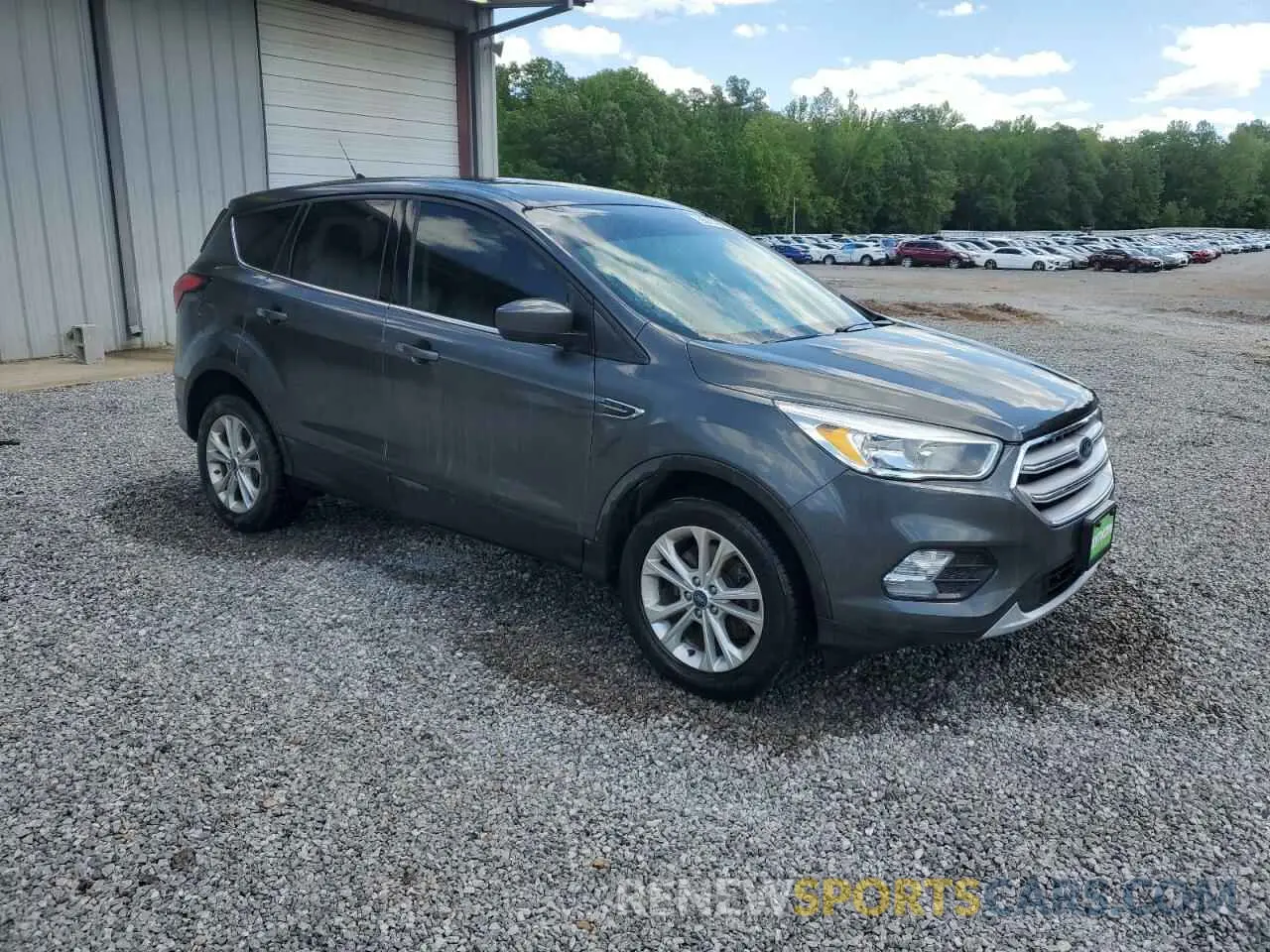 4 Photograph of a damaged car 1FMCU9GD9KUB30526 FORD ESCAPE 2019