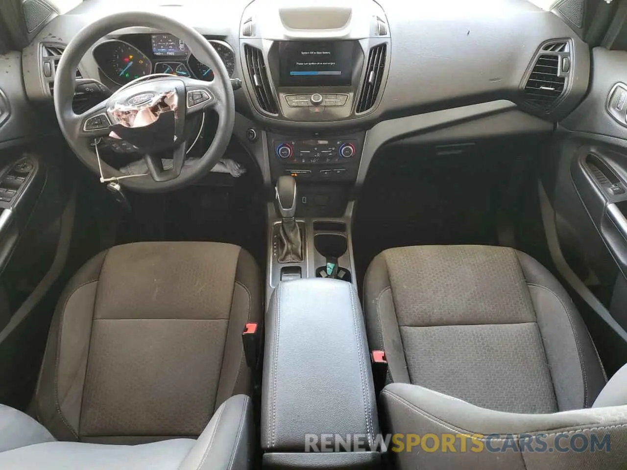 8 Photograph of a damaged car 1FMCU9GD9KUB31174 FORD ESCAPE 2019