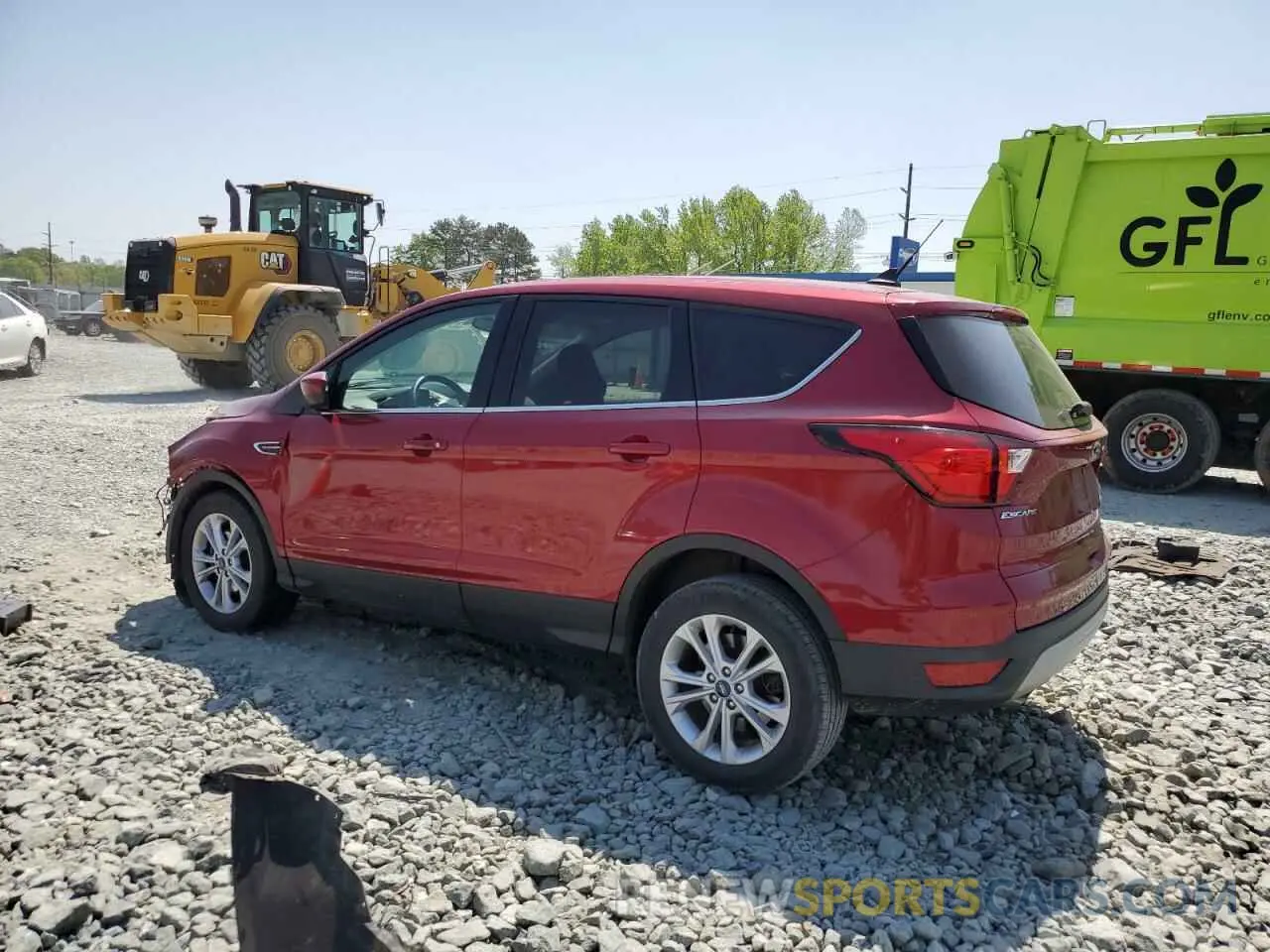 2 Photograph of a damaged car 1FMCU9GD9KUC17505 FORD ESCAPE 2019