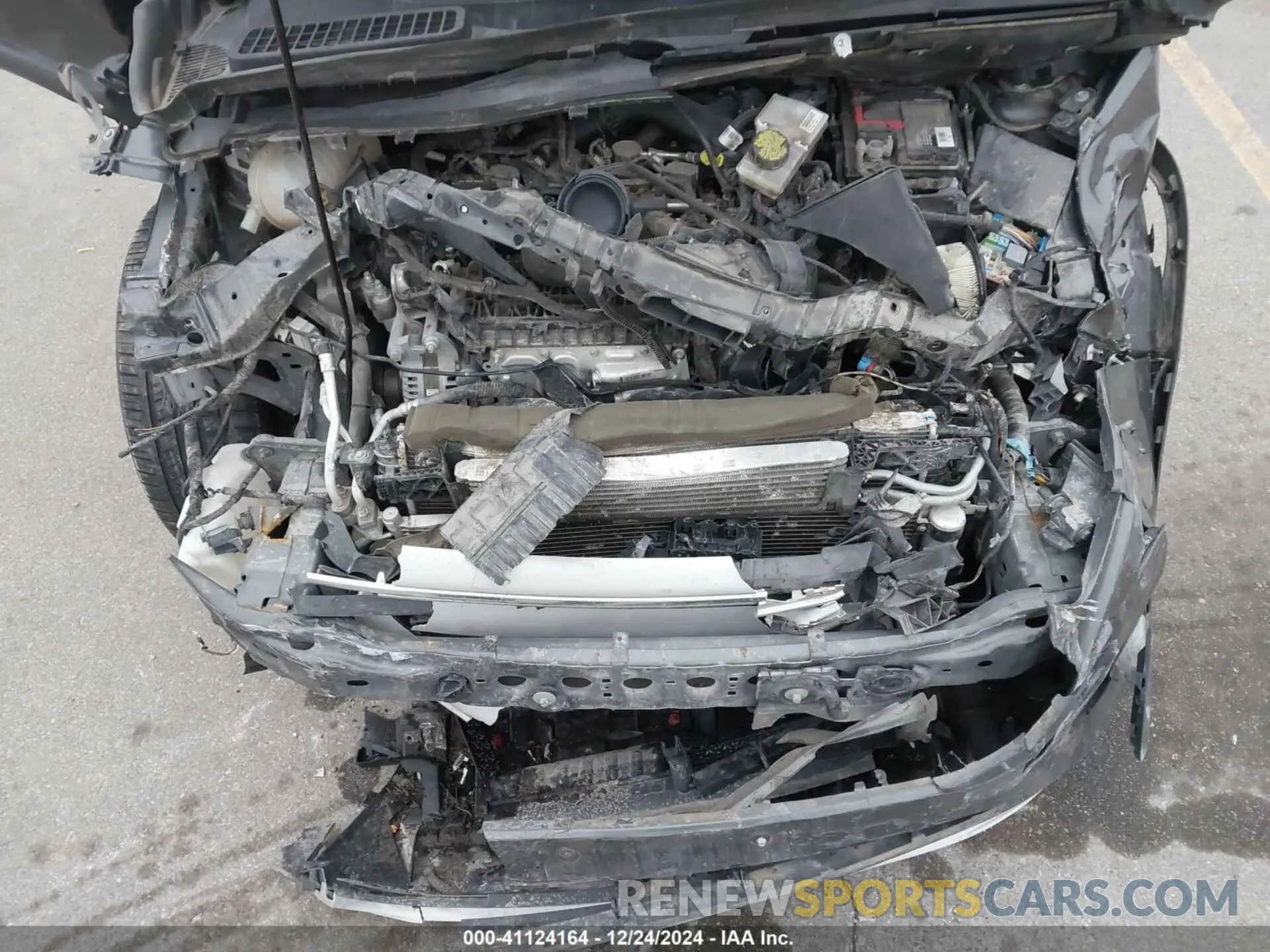 10 Photograph of a damaged car 1FMCU9GD9KUC53338 FORD ESCAPE 2019