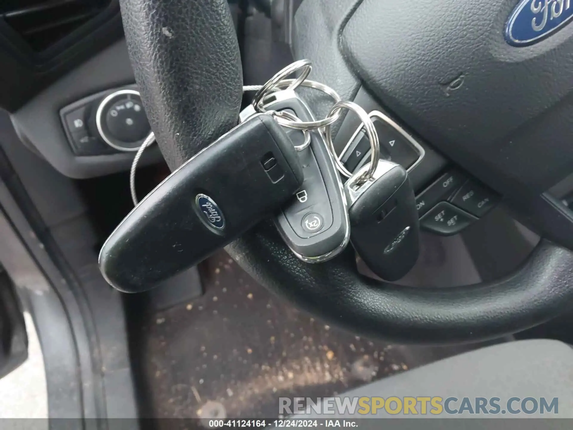 11 Photograph of a damaged car 1FMCU9GD9KUC53338 FORD ESCAPE 2019