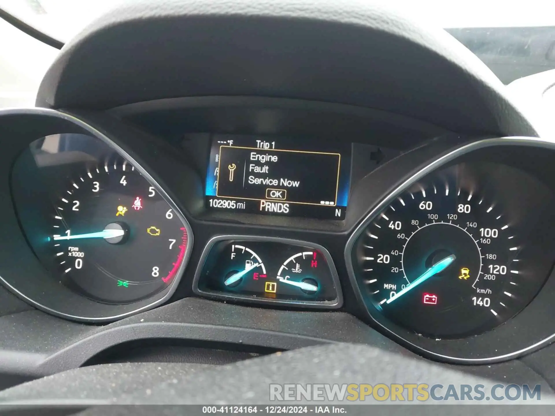 7 Photograph of a damaged car 1FMCU9GD9KUC53338 FORD ESCAPE 2019
