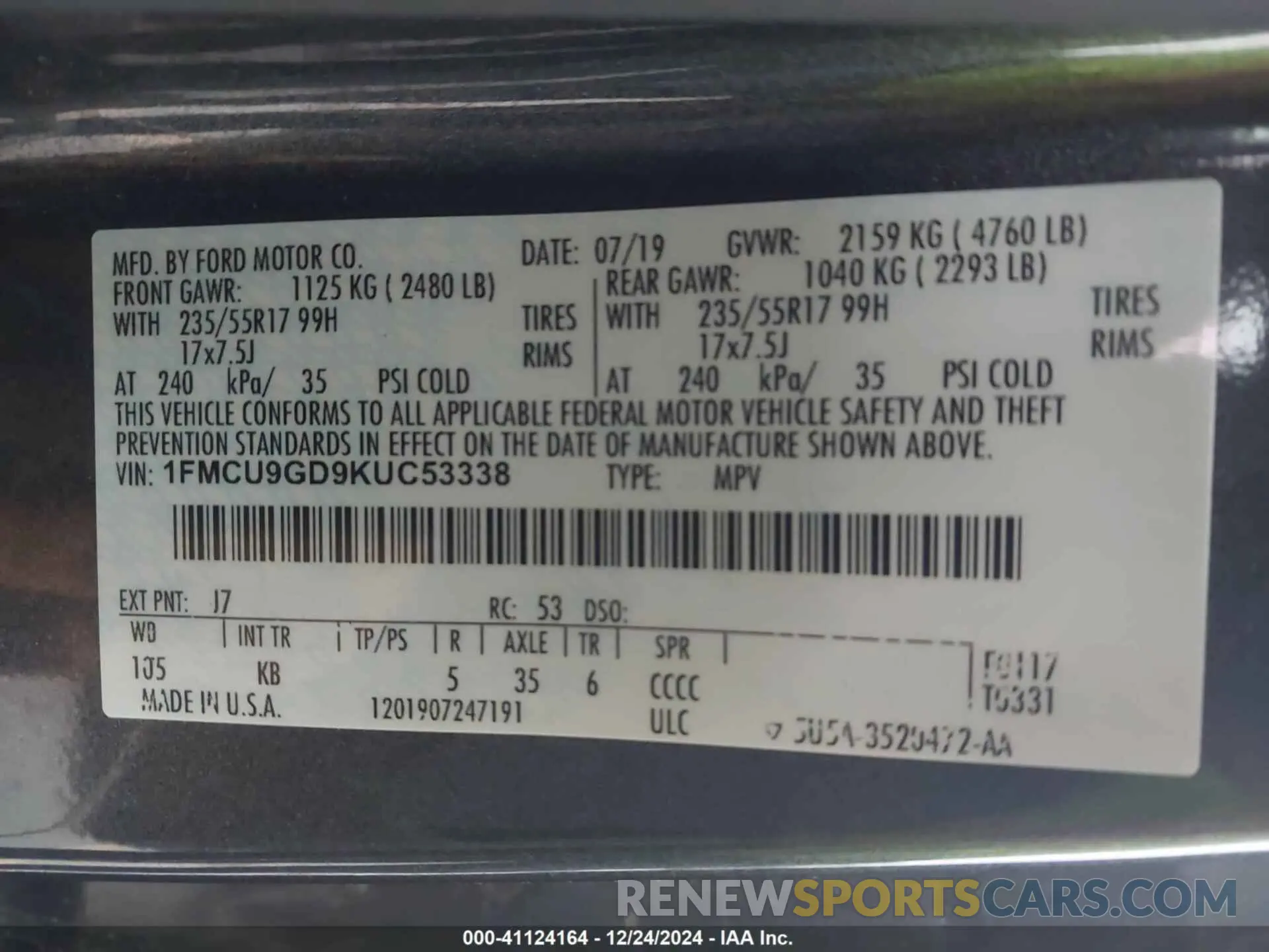 9 Photograph of a damaged car 1FMCU9GD9KUC53338 FORD ESCAPE 2019