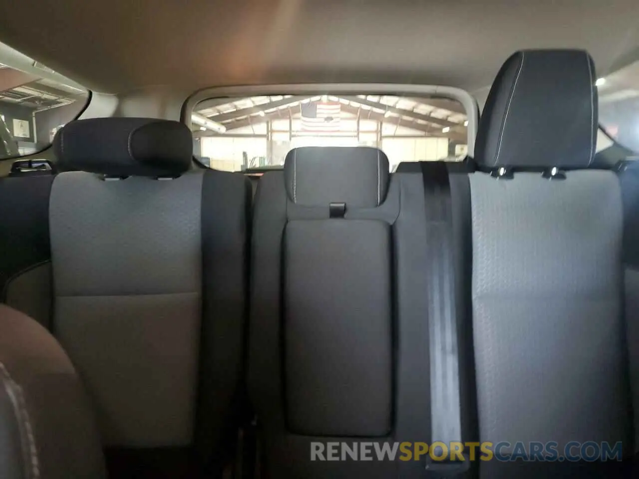 10 Photograph of a damaged car 1FMCU9GDXKUA26868 FORD ESCAPE 2019