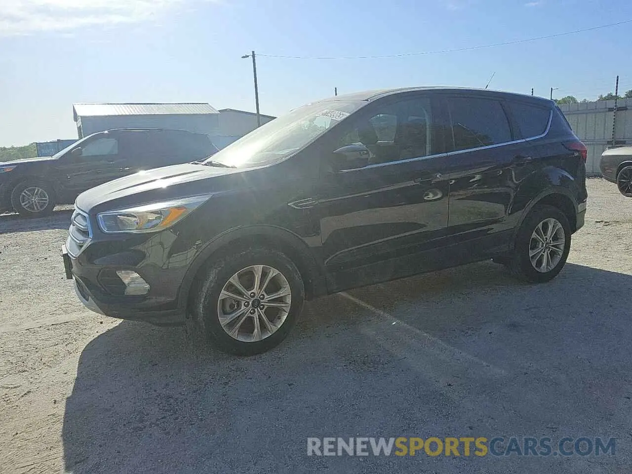 1 Photograph of a damaged car 1FMCU9GDXKUA27731 FORD ESCAPE 2019
