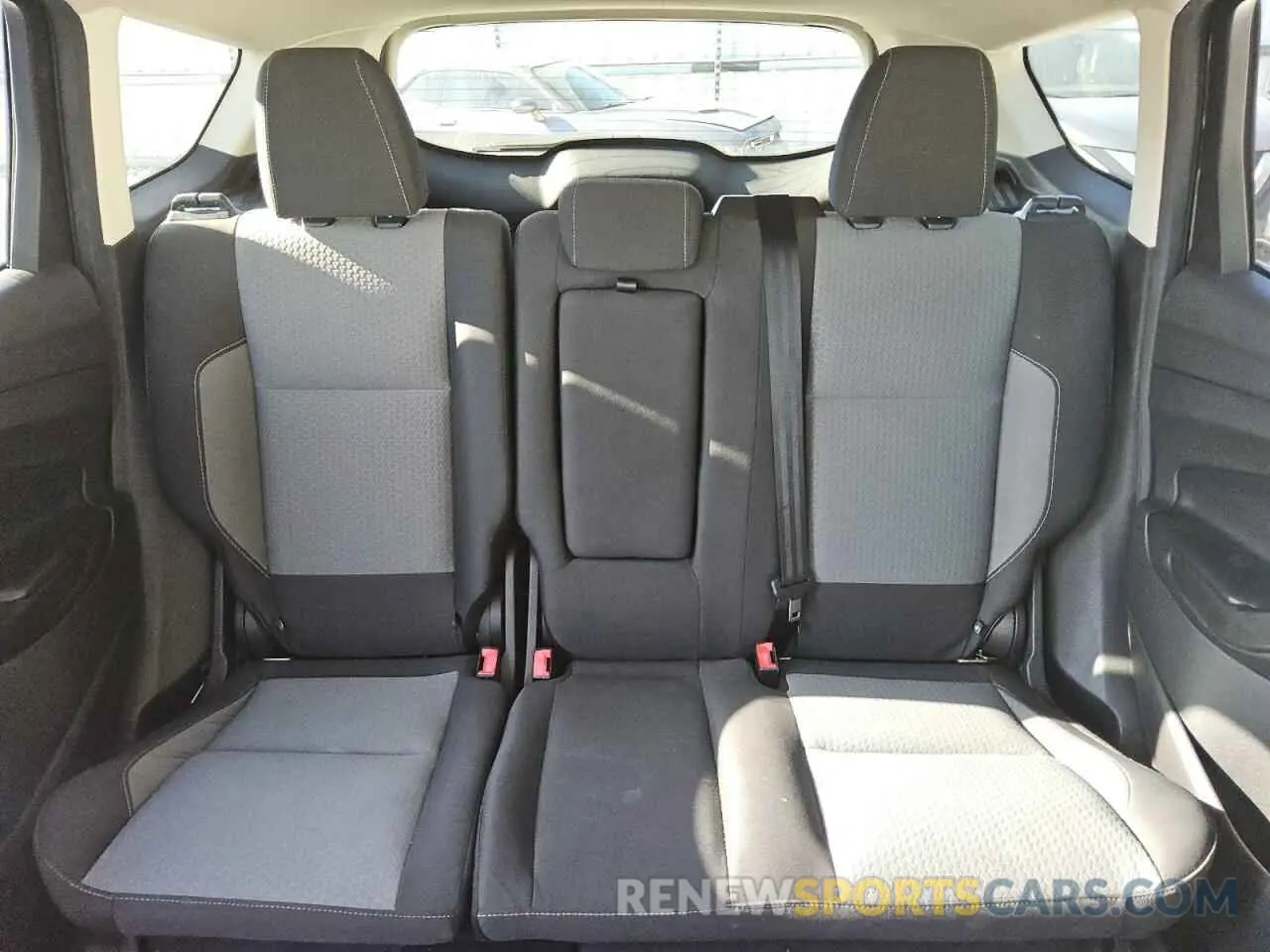 11 Photograph of a damaged car 1FMCU9GDXKUA27731 FORD ESCAPE 2019