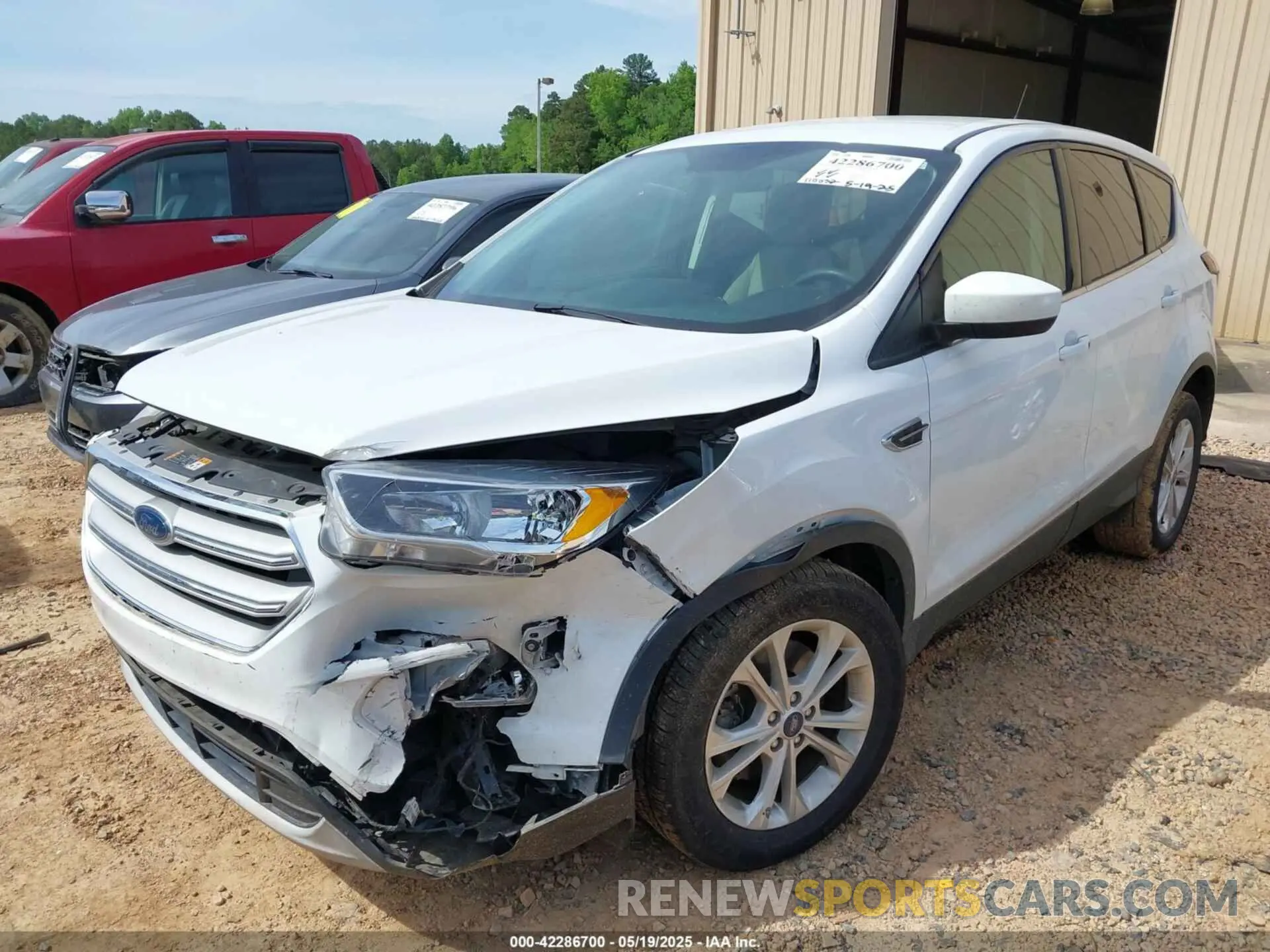 2 Photograph of a damaged car 1FMCU9GDXKUA29656 FORD ESCAPE 2019