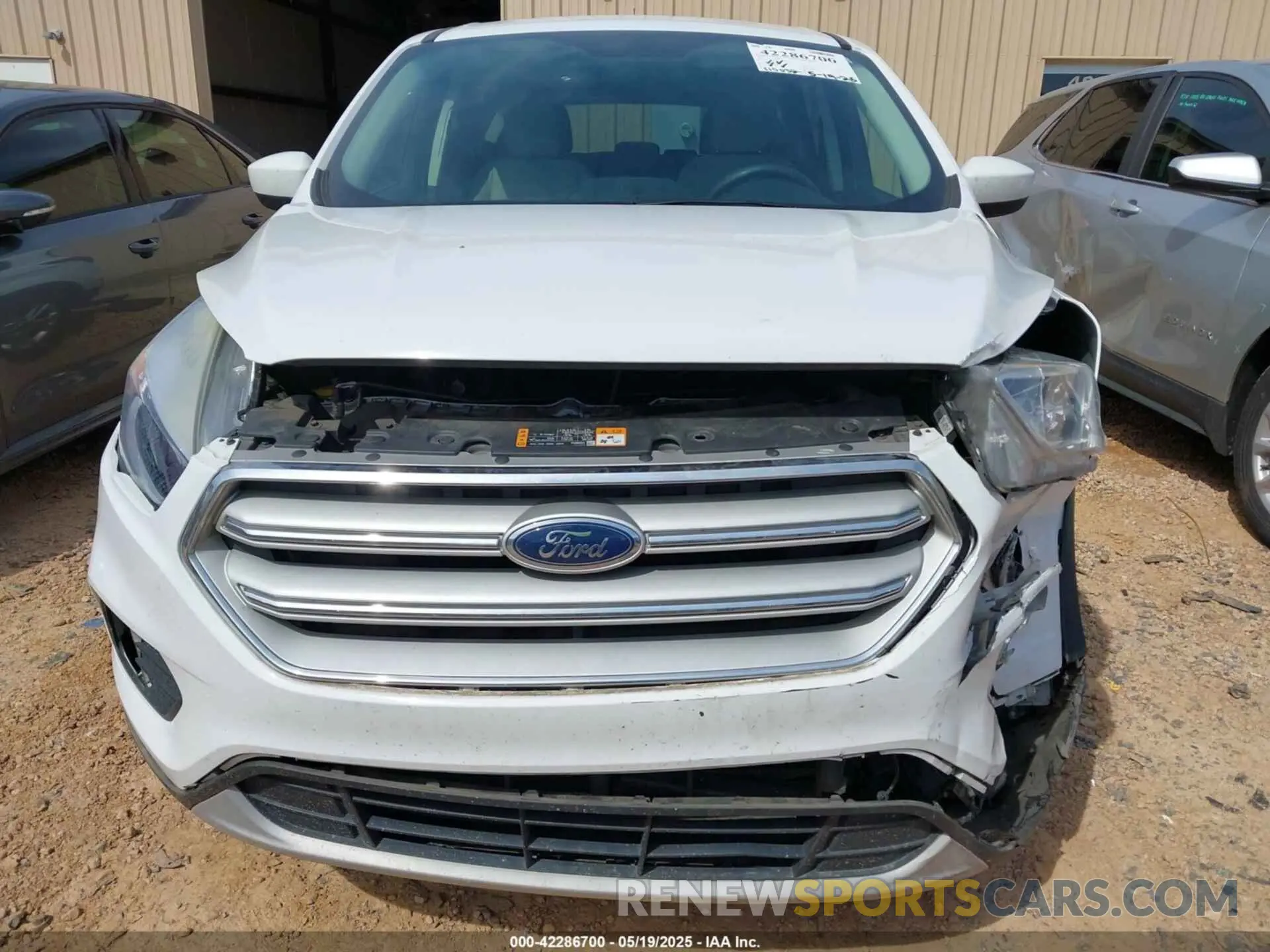 6 Photograph of a damaged car 1FMCU9GDXKUA29656 FORD ESCAPE 2019