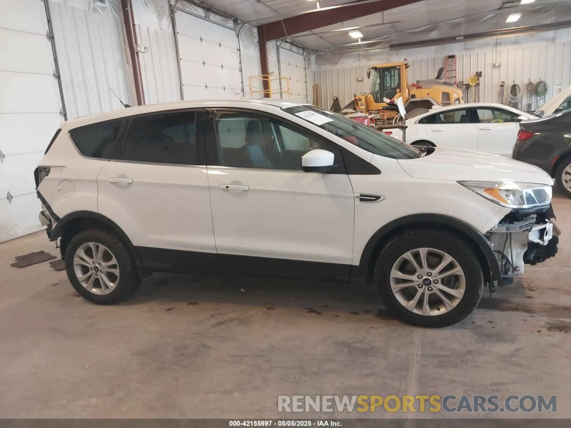 13 Photograph of a damaged car 1FMCU9GDXKUA97147 FORD ESCAPE 2019