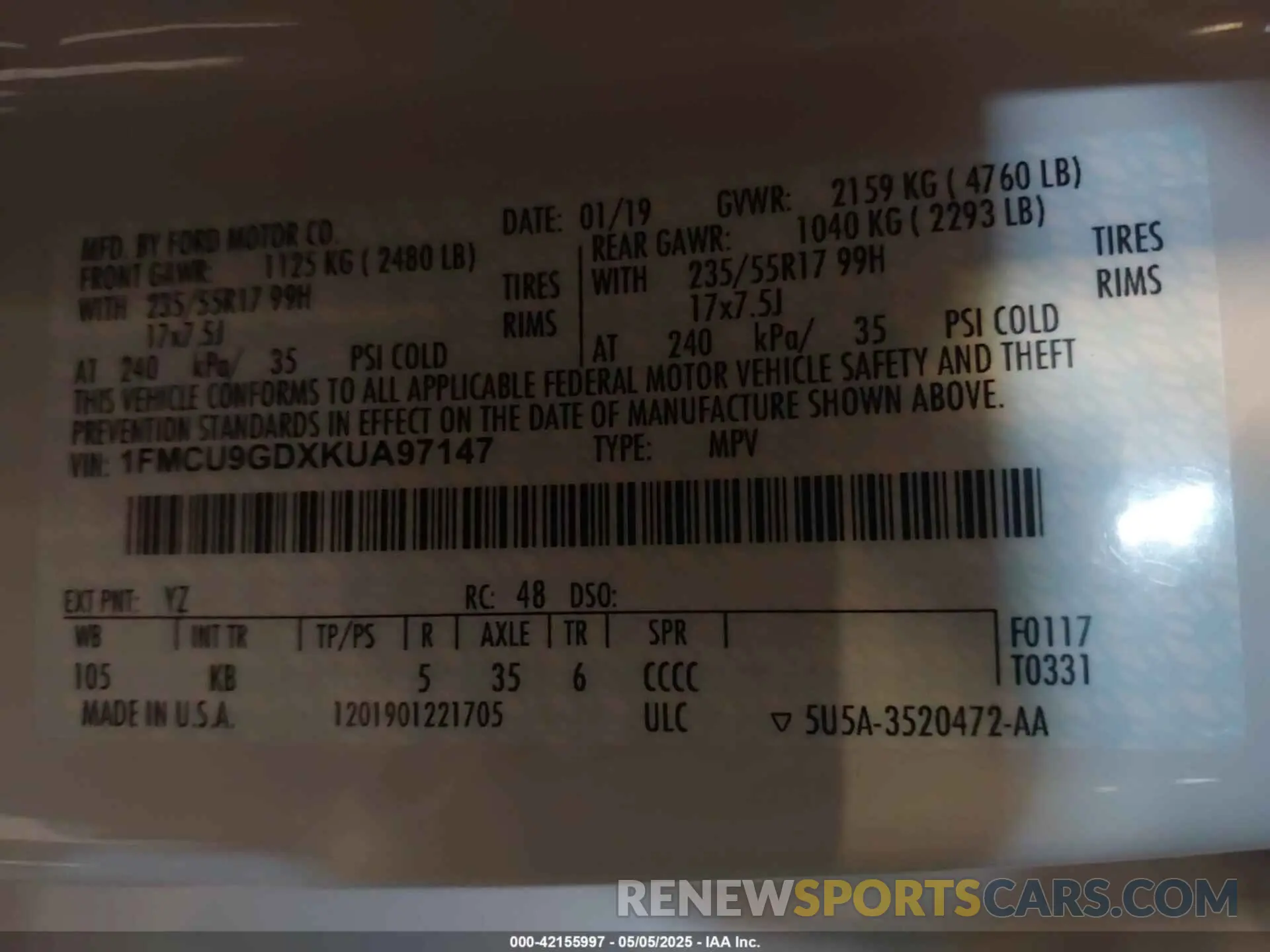9 Photograph of a damaged car 1FMCU9GDXKUA97147 FORD ESCAPE 2019