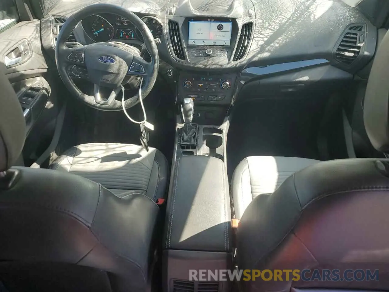 8 Photograph of a damaged car 1FMCU9GDXKUB18790 FORD ESCAPE 2019
