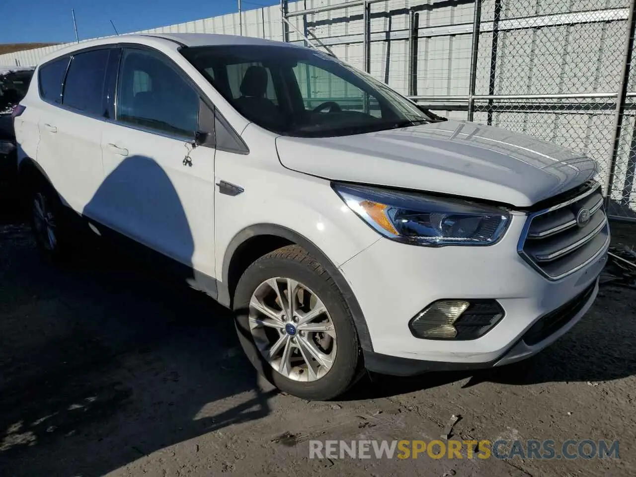 4 Photograph of a damaged car 1FMCU9GDXKUB32530 FORD ESCAPE 2019