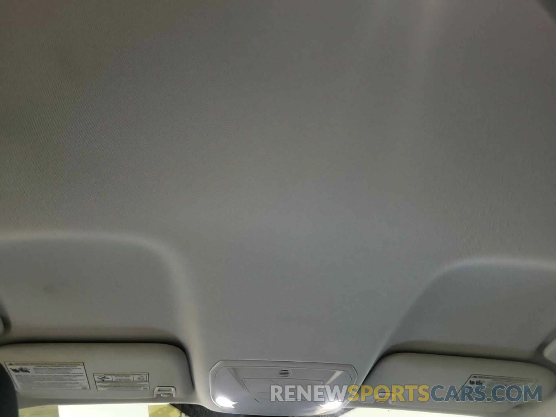 18 Photograph of a damaged car 1FMCU9GDXKUB65656 FORD ESCAPE 2019