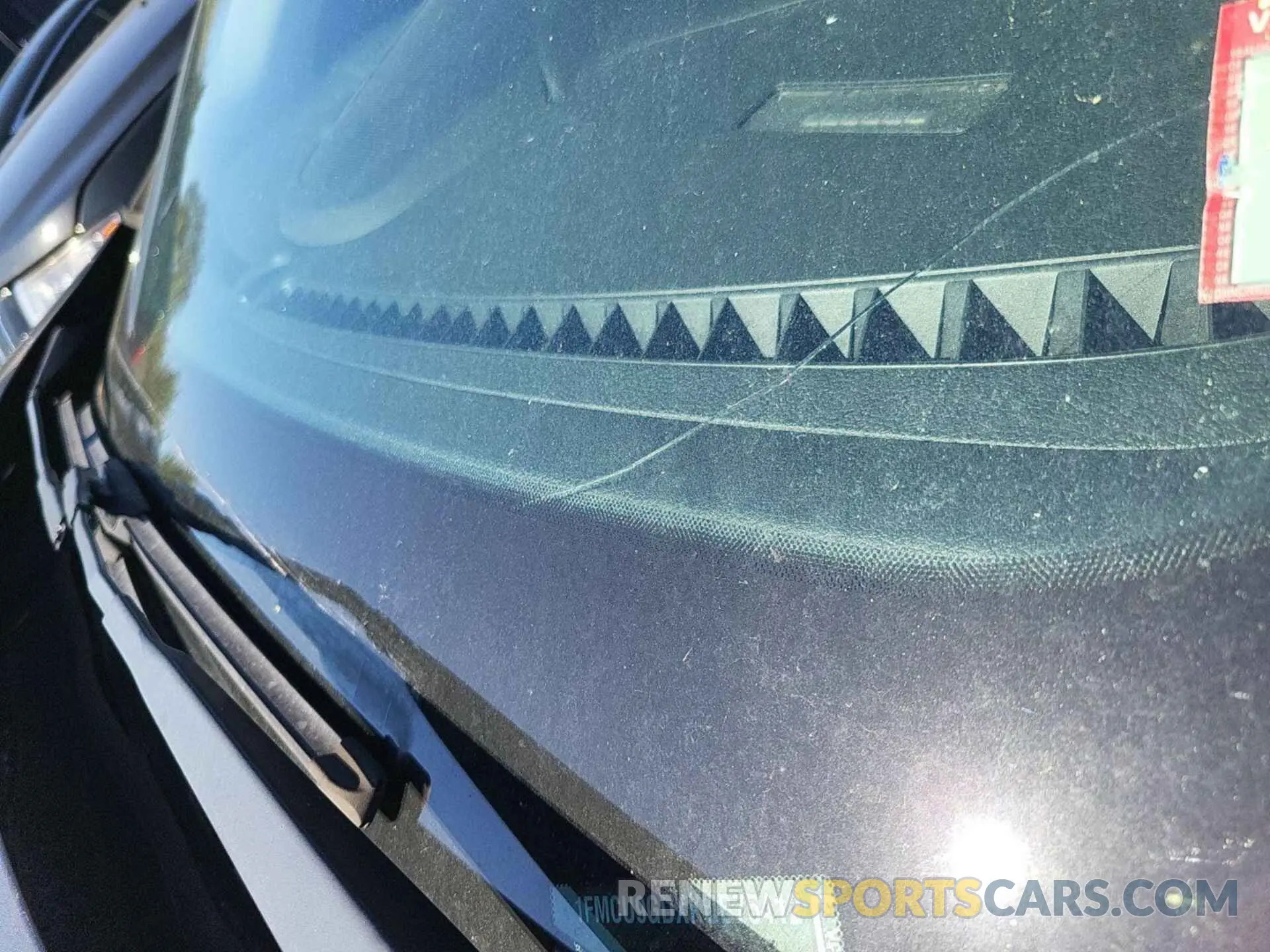 2 Photograph of a damaged car 1FMCU9GDXKUB75412 FORD ESCAPE 2019