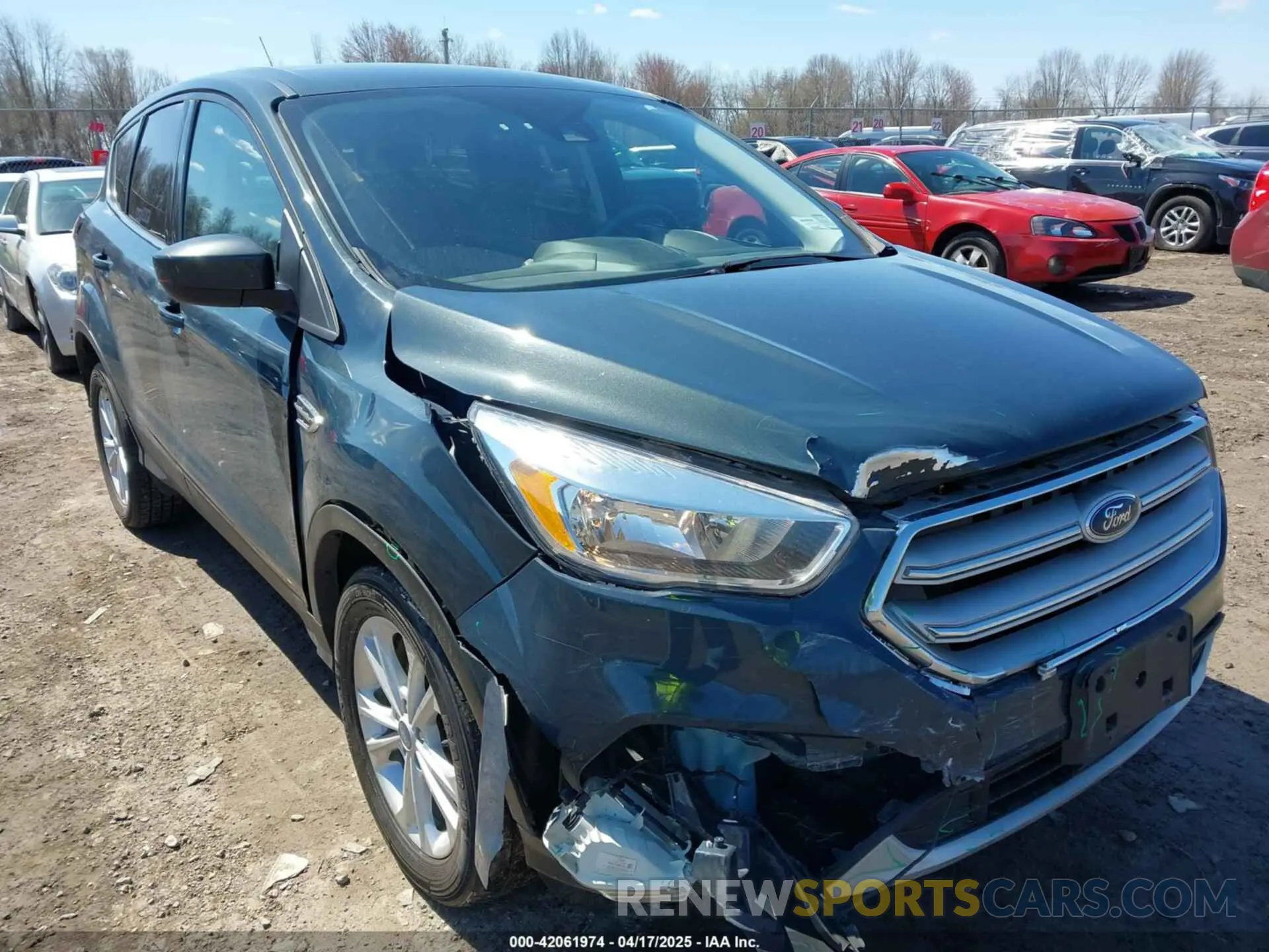 6 Photograph of a damaged car 1FMCU9GDXKUC06609 FORD ESCAPE 2019