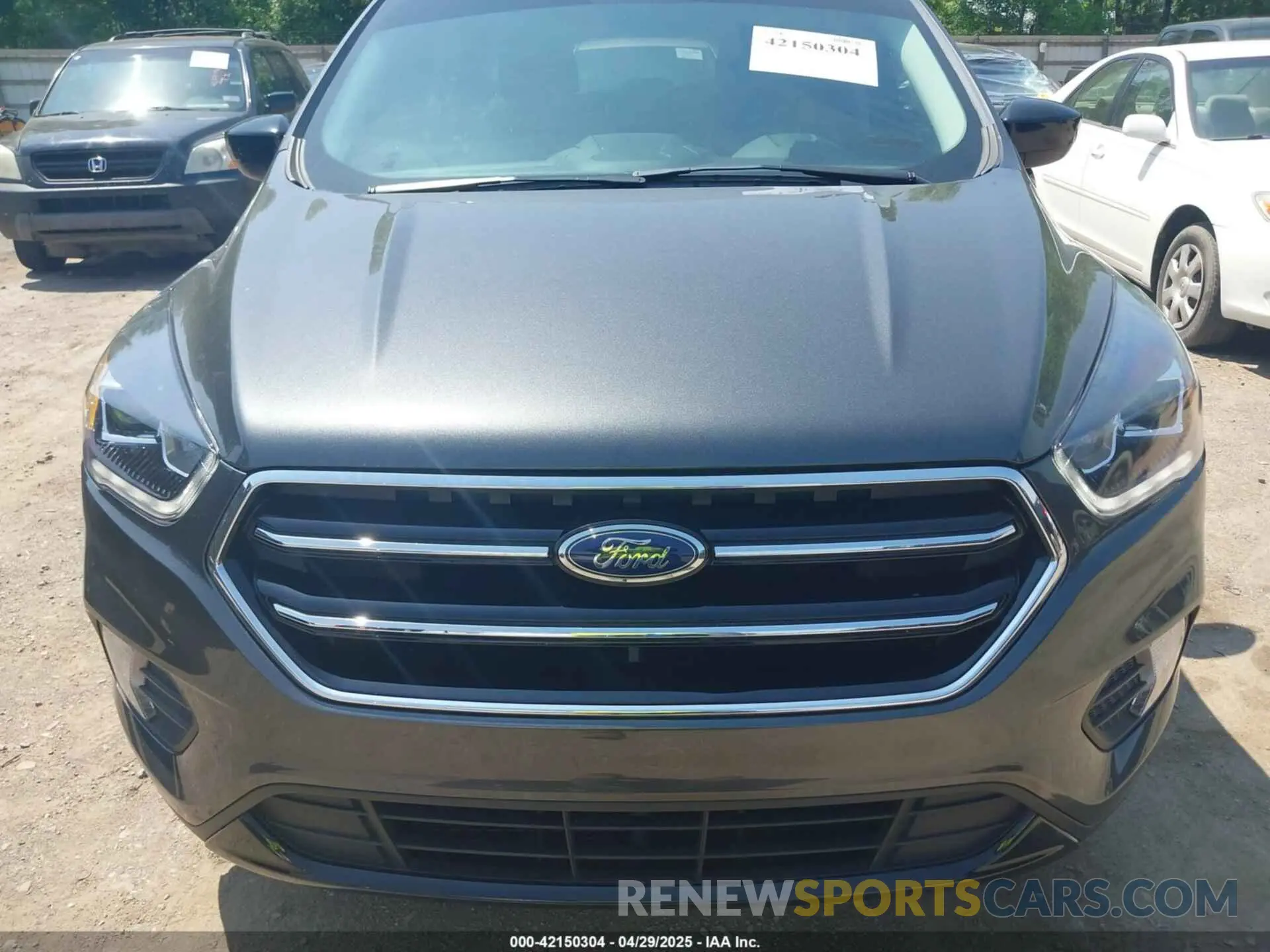 6 Photograph of a damaged car 1FMCU9GDXKUC19327 FORD ESCAPE 2019